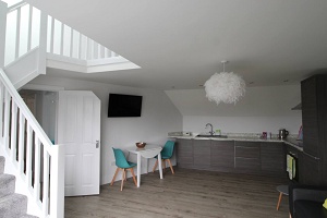 Slide 2 Picture of Executive serviced apartments in South Liverpool